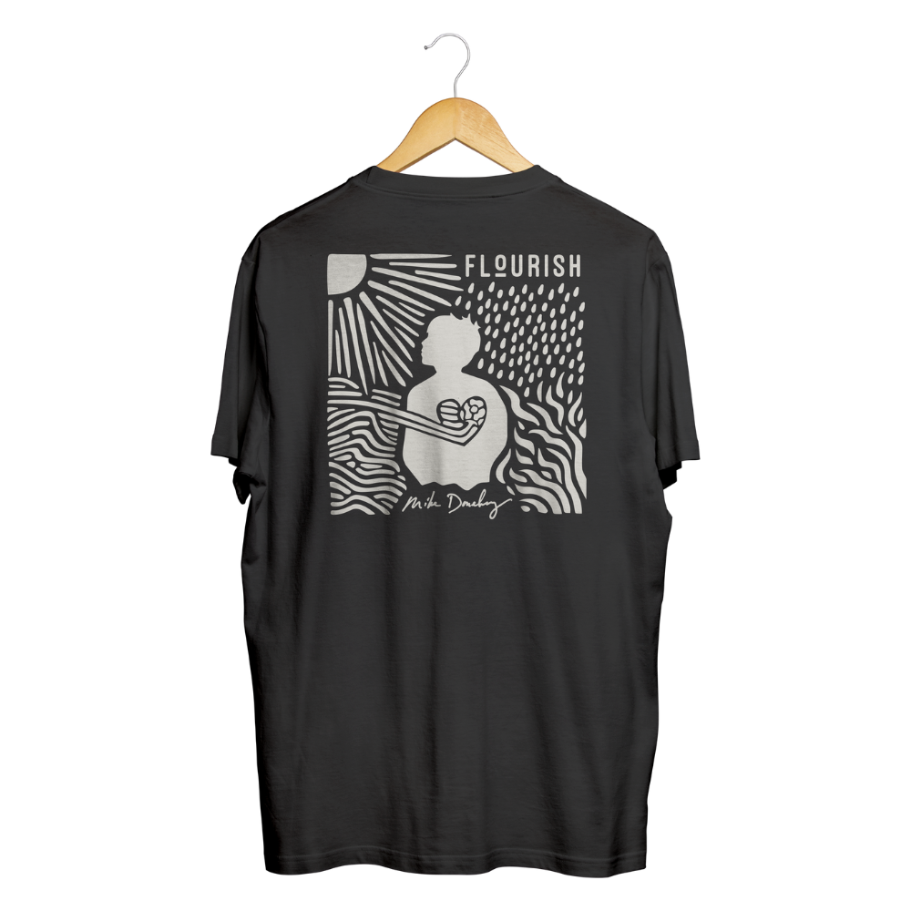 Flourish Tee - Black